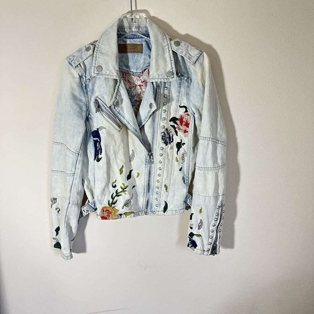 Blank NYC Women's Size Small Embroidered Studded Denim Moto Jacket Acid Wash